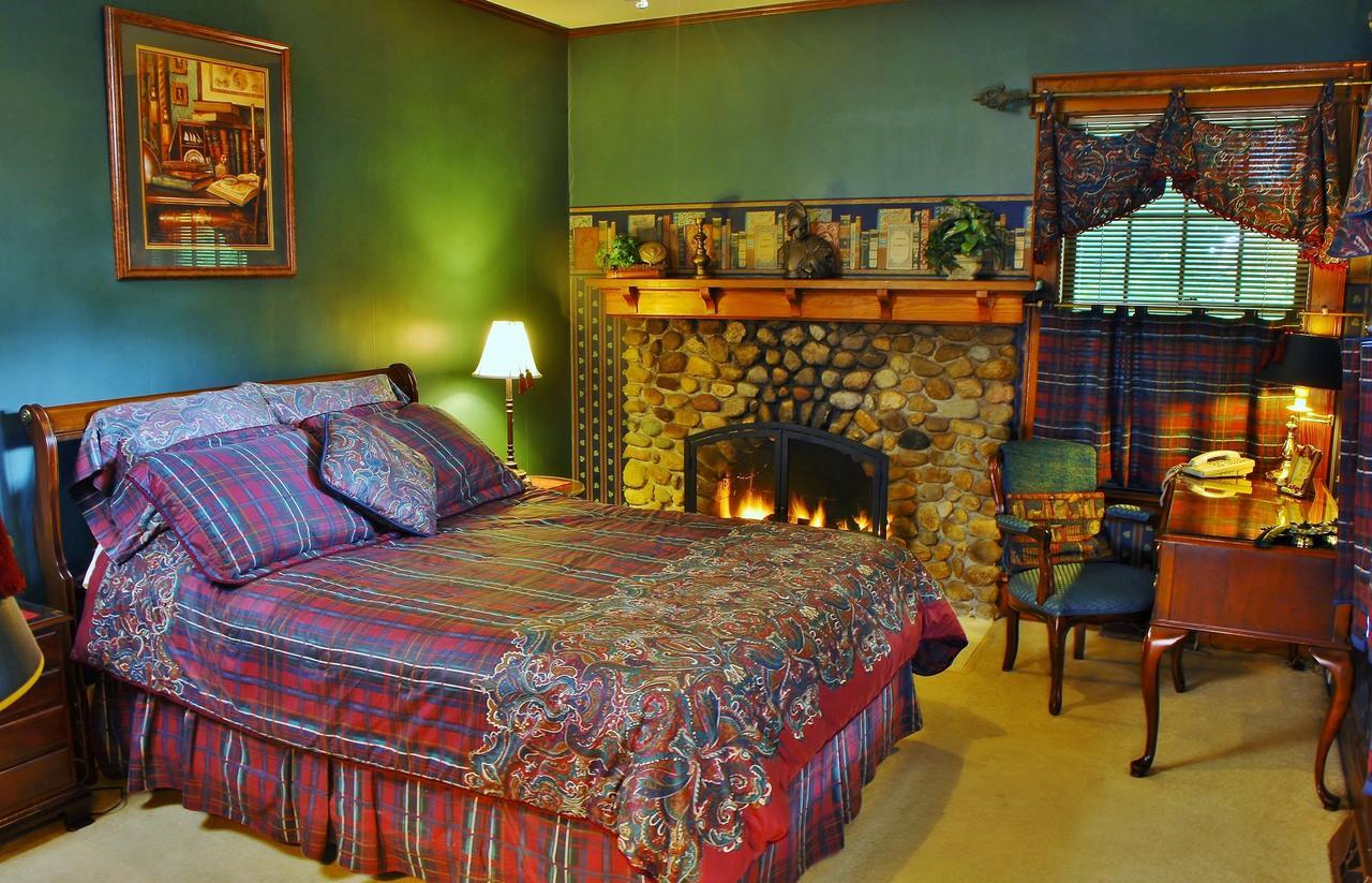 Arbor Hill Inn La Porte Buitenkant foto