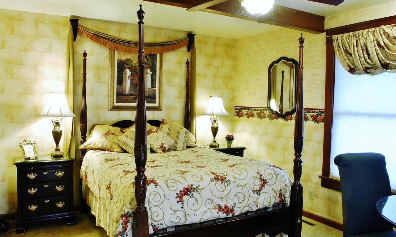 Arbor Hill Inn La Porte Buitenkant foto