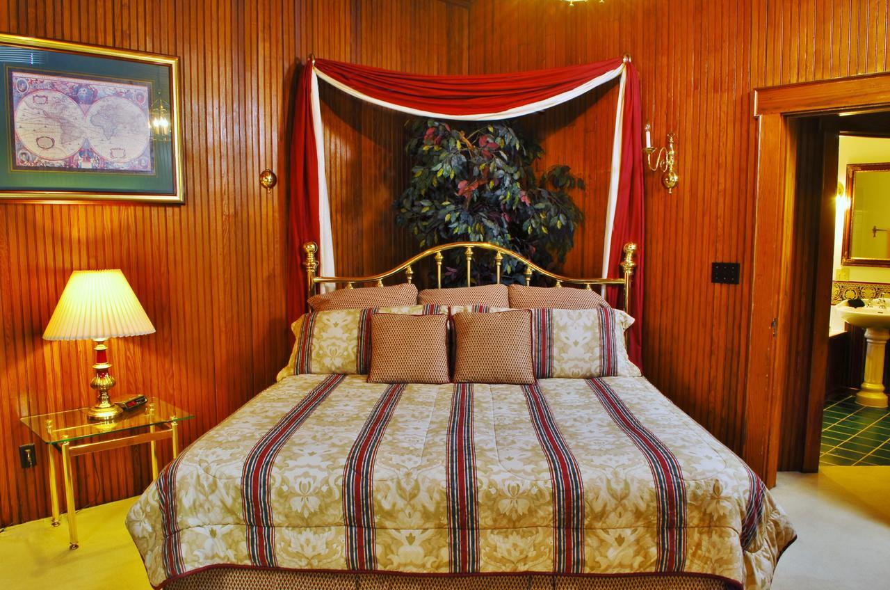 Arbor Hill Inn La Porte Buitenkant foto