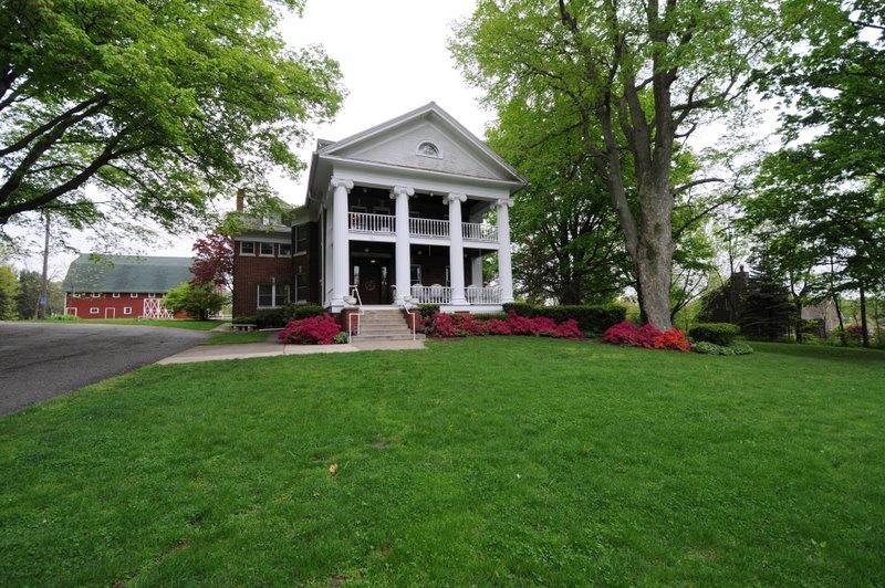 Arbor Hill Inn La Porte Buitenkant foto